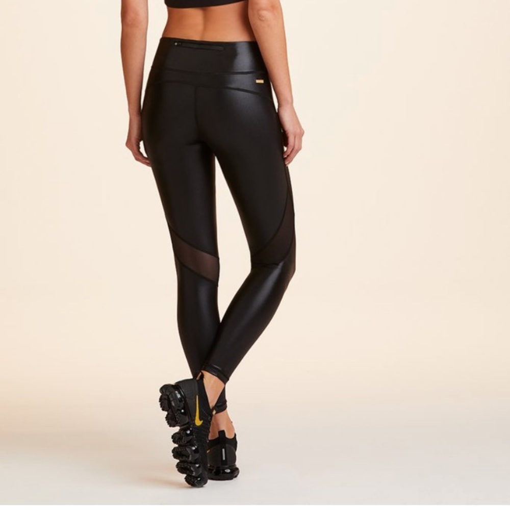 Alala Leggings View 3